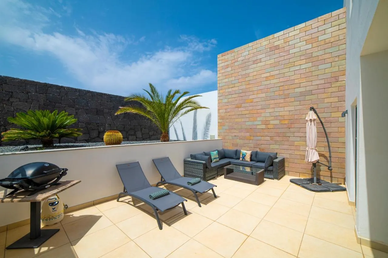Villa Sirmione Playa Blanca  Prázdninový dům