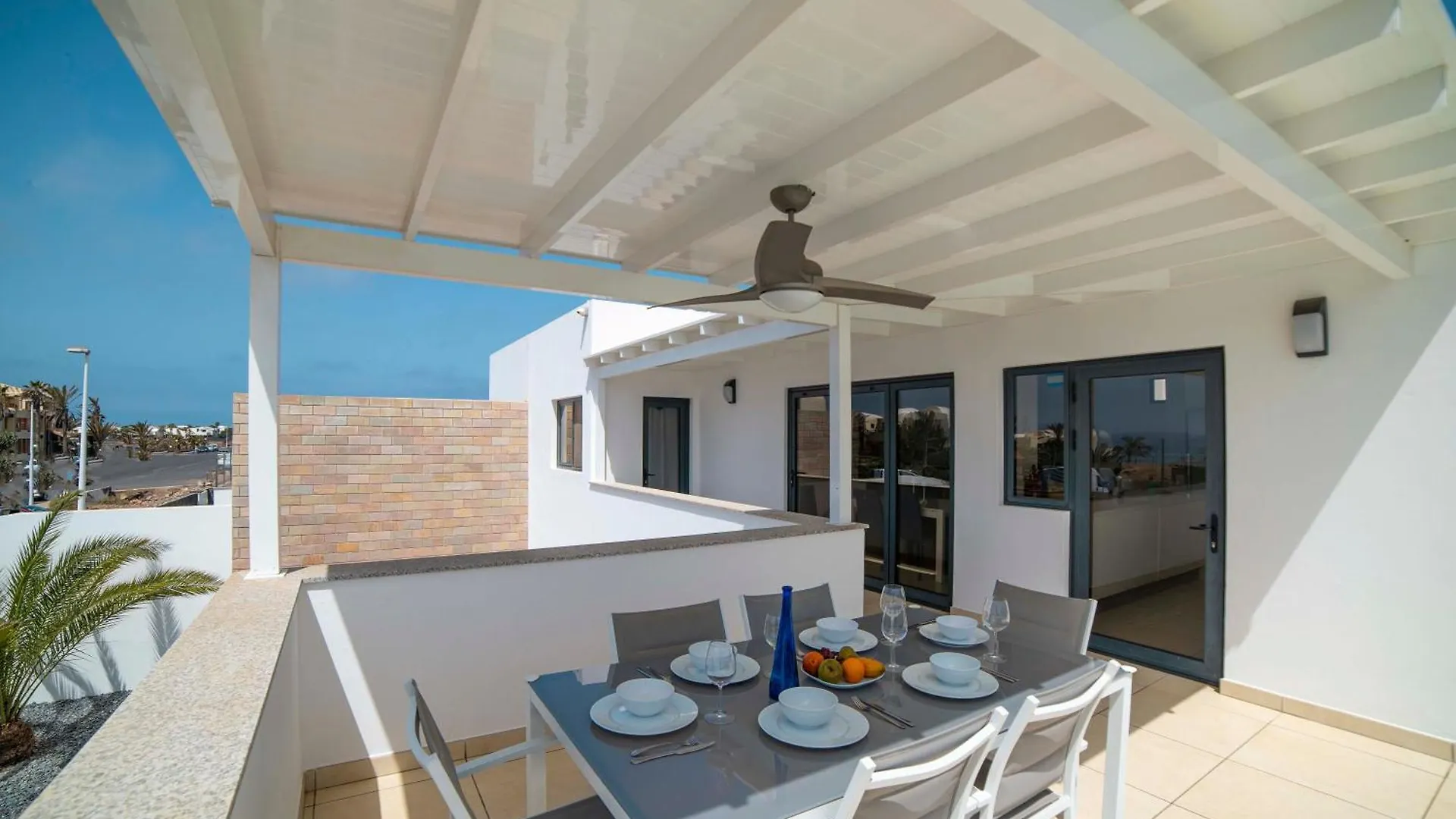 Villa Sirmione Playa Blanca  0*, Playa Blanca (Lanzarote) Španělsko